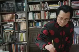 他的书法功底扎实，作品笔有神，墨有韵，字有味图片