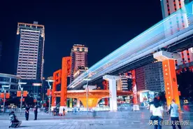 释放“夜”活力！九龙坡正打造2个夜间消费商圈、创建4个夜间经济聚集区…图片