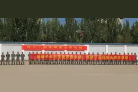 军嫂军娃进军营，这个“八一”有意义！图片