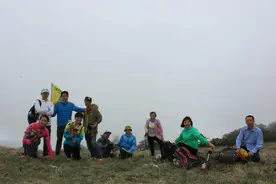 5月，遇见最美的草链岭图片