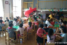 专科女生“报考热门”的8个大学专业，找工作容易，但收入不算高图片