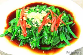 炒油麦菜为啥总发苦？原来少了关键1步，教你正确做法，清脆好吃图片