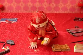 大脑发育好的婴儿，通常会出现这些“有趣反应”，越多说明越聪明图片