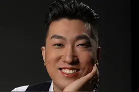 周文强:少年辍学，差点自杀，一本书改变命运，人生堪比教科书！图片