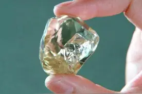 钻石毛坯的常见晶形及外在表现图片