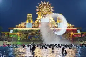 欢乐谷水陆双园推出丰富夜间活动助力津城夜生活节图片