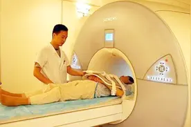 为什么做磁共振的时候，一定要有家属陪同？看完涨知识了视频封面