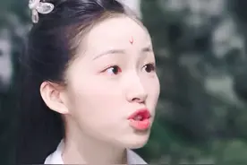 总觉得《琉璃》中小银花眼熟，原来和张韶涵合唱过，后悔没早认出图片