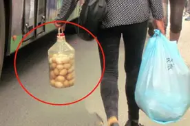 空油桶的瓶口那么小，鸡蛋是如何装进去的？其实方法很简单！图片