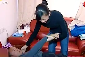 残疾小伙上辈子做了多少好事，才能让一个这么优秀的女子来爱你？图片