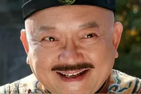 乾隆时期，和珅身兼数职，权力大到无边，有2个部门皇帝不让他碰图片
