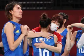巴黎周期的中国女排主力构架之二传图片