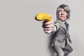 “Go banana”可不是“走吧，香蕉”，翻译错可是会被人笑话的图片