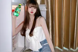 我有幢自建房，昨晚拖了3个月租金的女租客，突然敲门请我帮个忙图片
