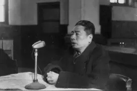 他在404秘密基地坚守多年，“三刀”车出了我国第一颗原子弹的“心脏”图片