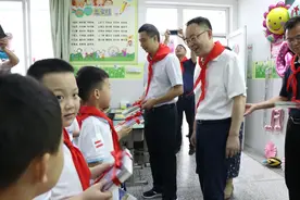 六一，你们的小可爱已上线图片