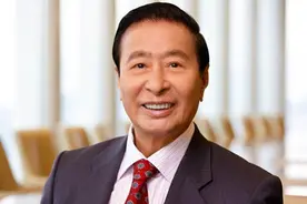 35年前，刘惠娟因性格强势和李兆基离婚，错失成首富夫人的机会图片