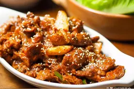 韩国辣椒泡菜腌猪肉图片