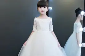 幼儿园老师最不喜欢孩子穿的衣服，你给宝宝买过吗？图片