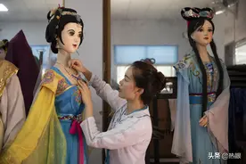 世界上最大的木偶——川北大木偶 张嘴吐火喷烟 抬手提笔写字图片