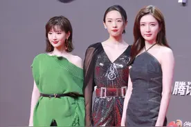 江疏影毛晓彤童瑶，三人长得一个比一个好看，风格各异谁更出众图片