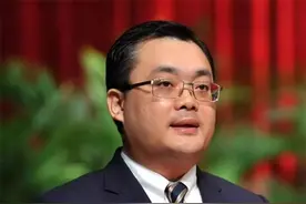 富二代出走创业，手握5家公司，拒绝继承家产，父亲花费2亿终妥协图片