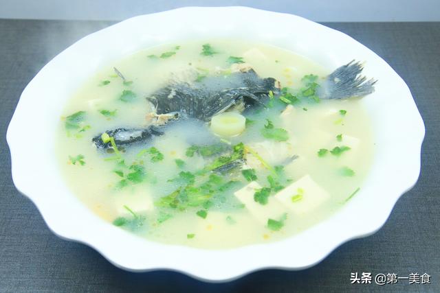 花胶炖鱼 2026年花胶炖鱼翅