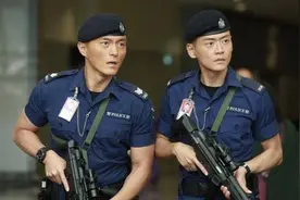 TVB帅气型男近40岁才当上男主角 与身家8亿富家千金好事将近图片