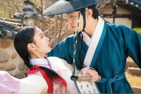 《红天机》被说抄袭，白瞎《星你》导演《拥月》编剧和金裕贞主演图片