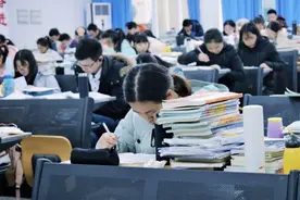 普通“二本”想要考研“上岸”有多难？择校问题很吃亏图片