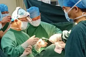 “身临其境感受OLIF魅力”——省三院首例腰椎侧路微创融合术（OLIF）患者康复出院！图片
