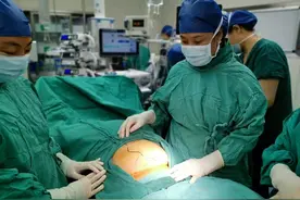 怀孕6个月，胎儿却不在子宫？为了生孩子，女人你不要命了图片