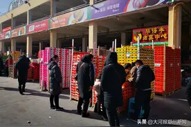 郑州咋保障冷链食品运输安全？记者探访万邦国际城、长兴冷库帮您打探图片