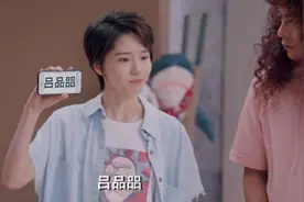 小学生因“姓名”走红，连名带姓共3笔，众人笑称太适合考试了图片