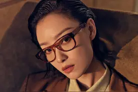 组图：禁欲VS性感，女星倪妮反差风格杂志大片图片