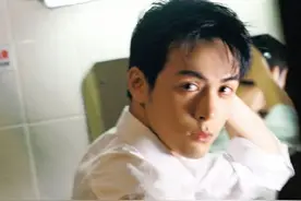 小八卦，赵露思，陈乔恩，鹿晗，黄子韬图片