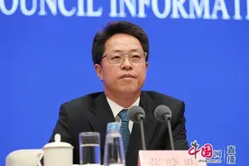 张晓明：“修例风波”演变为社会动乱，充分证明香港当前存在的主要问题是政治问题图片