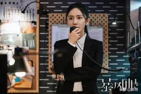 《暴风眼》中的星二代：王骁的妈妈是影后，章申的父亲演过红楼梦图片