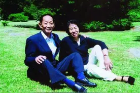 能文能武邓哲：26岁嫁34岁袁隆平，相濡以沫57年，82岁痛失挚爱图片