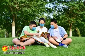 新时代好少年——苏雅睿：助人为乐 传递青春正能量图片