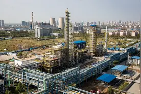​拥有全套自主知识产权技术！中国海油高端变压器油生产装置成功投产图片