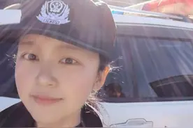 治庸·铁军│五四精神传承有我│懂３门语言的90后“兼职外教”警花！图片