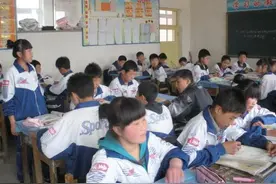 十年寒窗不如一纸外国籍？教育部规定，“假外国人”优势不再有图片