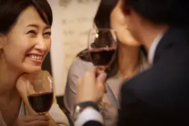 “第99次相亲”，崩溃的心态下：此生，我还能遇到对的人吗图片