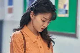 “爱得过头，就容易变成舔狗”| 在一段感情里失控是什么感觉？图片