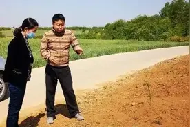 【未检动态】我院胡晓静检察长到包抓村督导产业扶贫工作图片