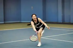 当年叛逃美国的网球女运动员胡娜，现在怎么样了？图片