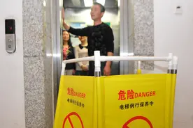 老旧小区新建改建电梯的法律后果分析图片