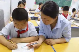 教师岗位迎“新制度”，校长和副校长也在其中，多地已陆续开展图片