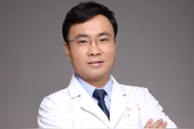 “保膝”治疗让六旬老人迈入新生活图片